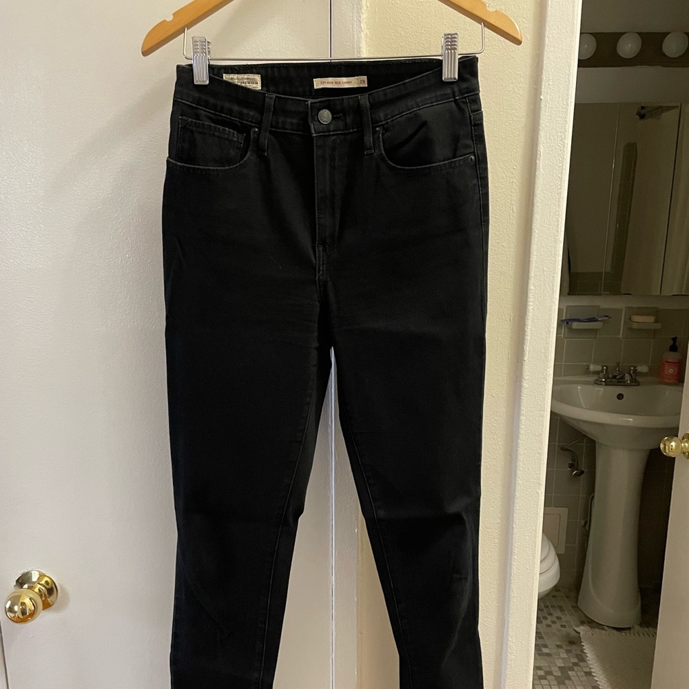 Levi’s stretch Jeans, high rise skinny, black, size 28
